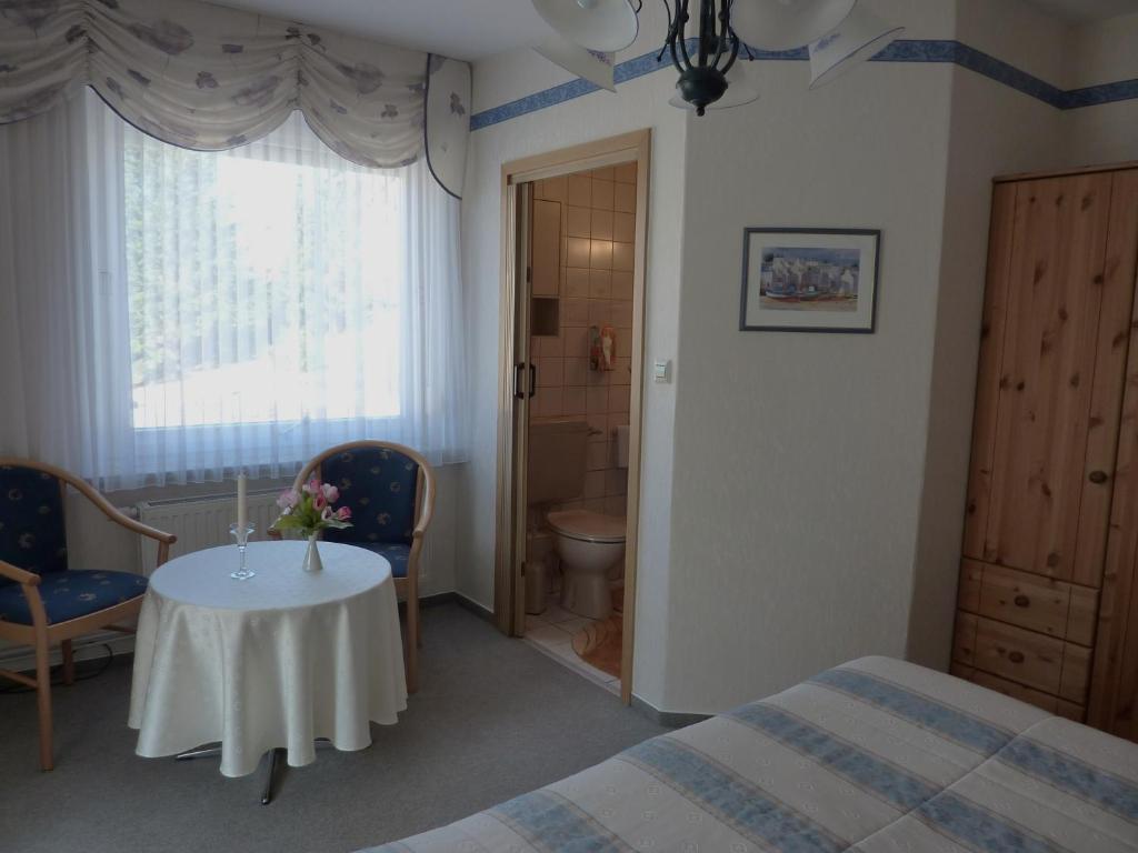 Pension Rheingold Garni Bad Grund Room photo